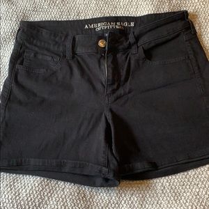 American Eagle Midi Shorts Size 12 Black